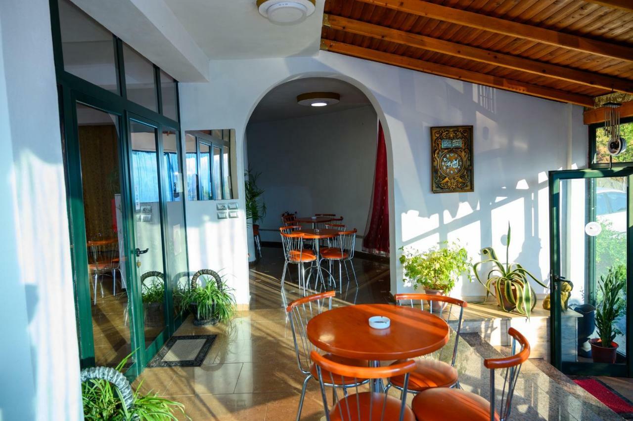 Hotel Joni Restaurant Bucimas Esterno foto